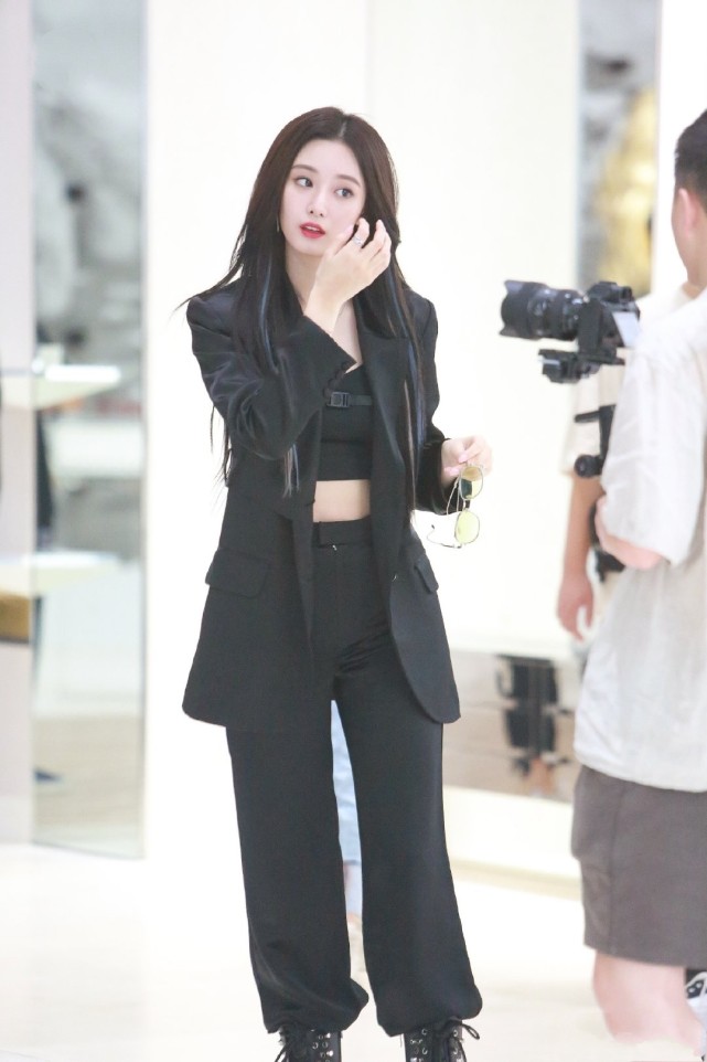 徐艺洋真长脸成功入围亚太区最美100张面孔确实有含金量