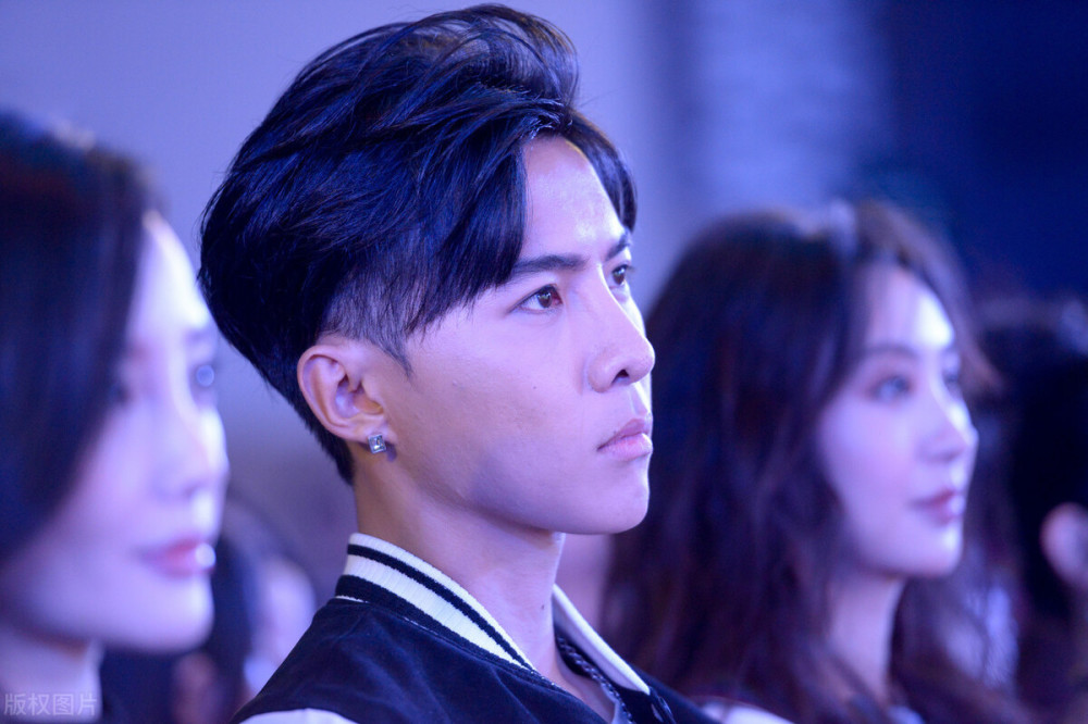 唐禹哲不是飞轮海的成员吗?他在《魔女的羽衣》中回归了