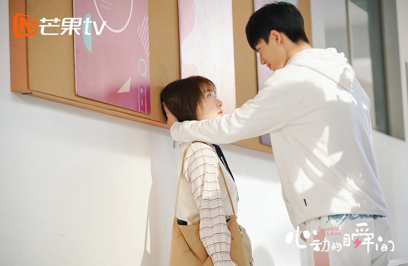 10部2020第四季爱情剧!《她和他的恋爱剧本》穿越古今