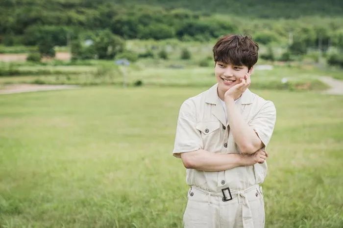 【有声】iu受邀出演吕珍九综艺,两人默契暖意融融