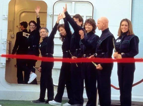 科学家|科学家曾制造模拟地球，4男4女无隐私封闭生活，2年就仓皇出逃