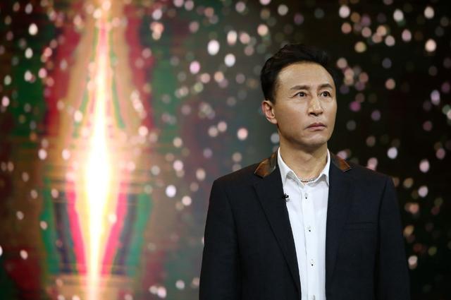 百老汇|不顾家人的反对，坚持出国追寻梦想的他，终成百老汇华裔第一人