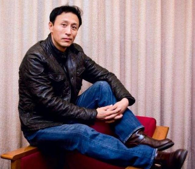 百老汇|不顾家人的反对，坚持出国追寻梦想的他，终成百老汇华裔第一人