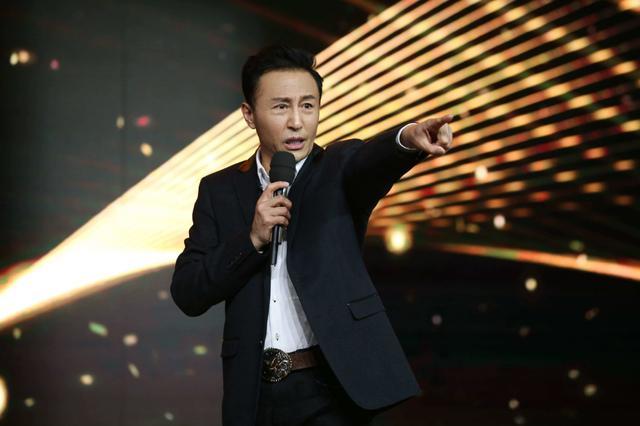 百老汇|不顾家人的反对，坚持出国追寻梦想的他，终成百老汇华裔第一人