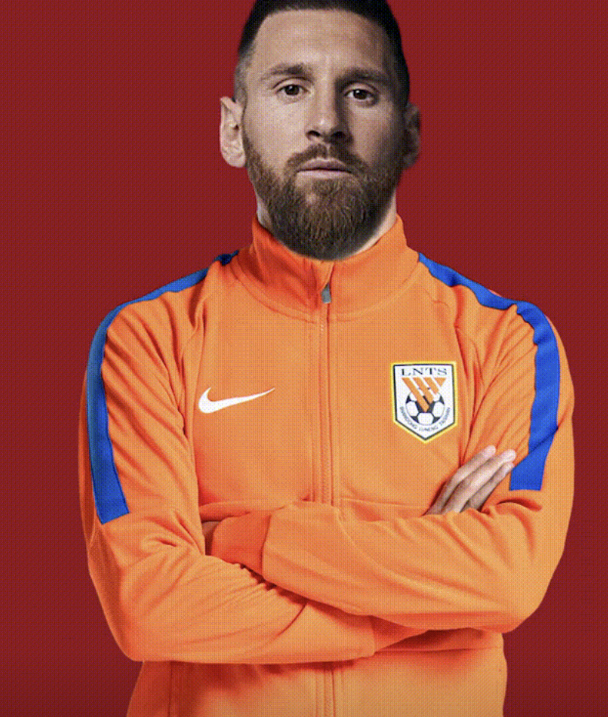 双关李霄鹏疑似幽默回应梅西加入鲁能梗同时自曝引援计划