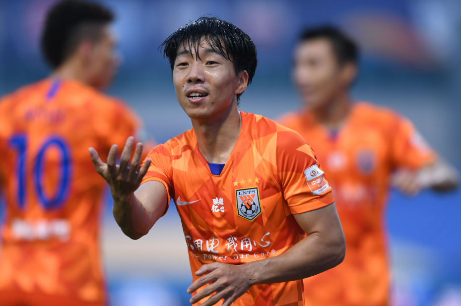 金敬道获评第7轮官方最佳球员又成海报主角化身超人