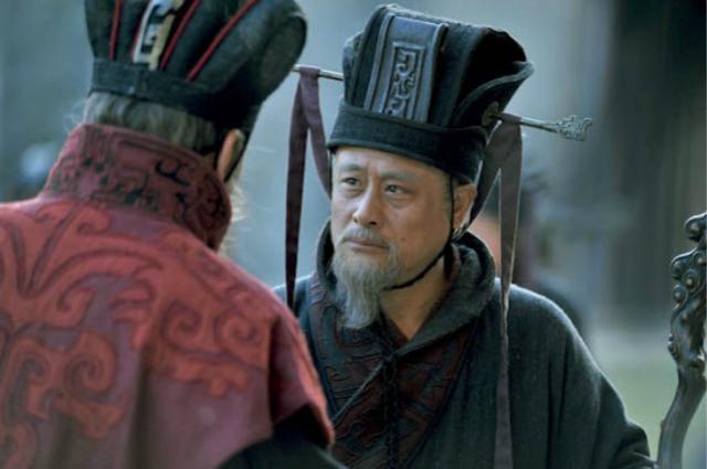 荀彧为曹操立下大功,因理念不合,被曹操赐下空食盒,自杀身亡_腾讯新闻