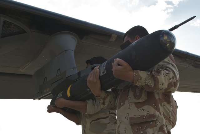 美国国务院26日同意向英国出售395枚agm-114r2型"地狱火"导弹,价值