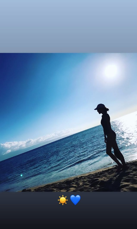 林志颖|林志颖老婆晒火辣泳装照，站海边秀身材，凹凸有致超养眼