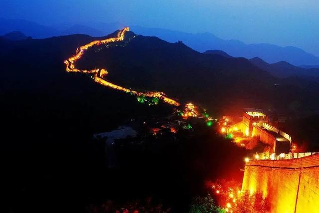 北京|抓住夏天的尾巴，最近入夜后的北京，好玩到让你不想回家！