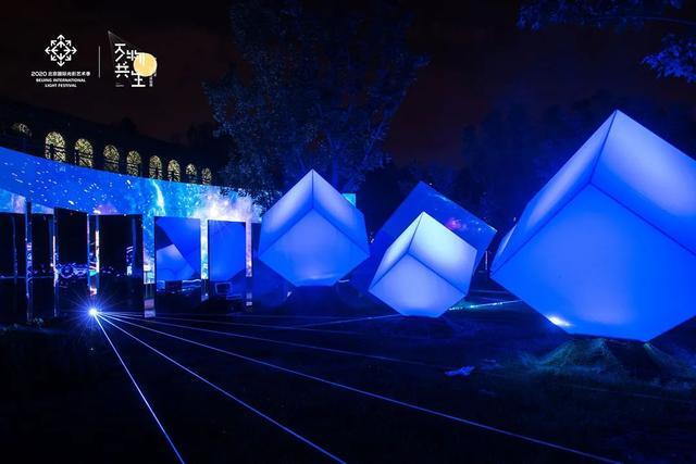 北京|抓住夏天的尾巴，最近入夜后的北京，好玩到让你不想回家！