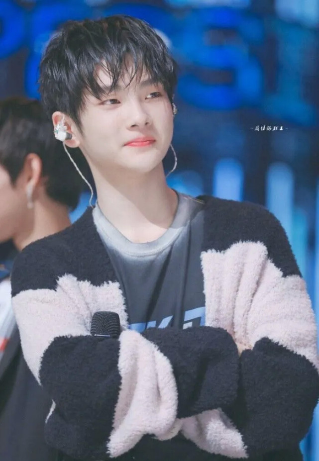 周震南——不会带货的运动员不是好老师?