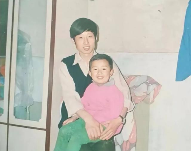 gai|打架、混酒吧，被老丈人感动到痛哭流涕，GAI成名前有多社会？