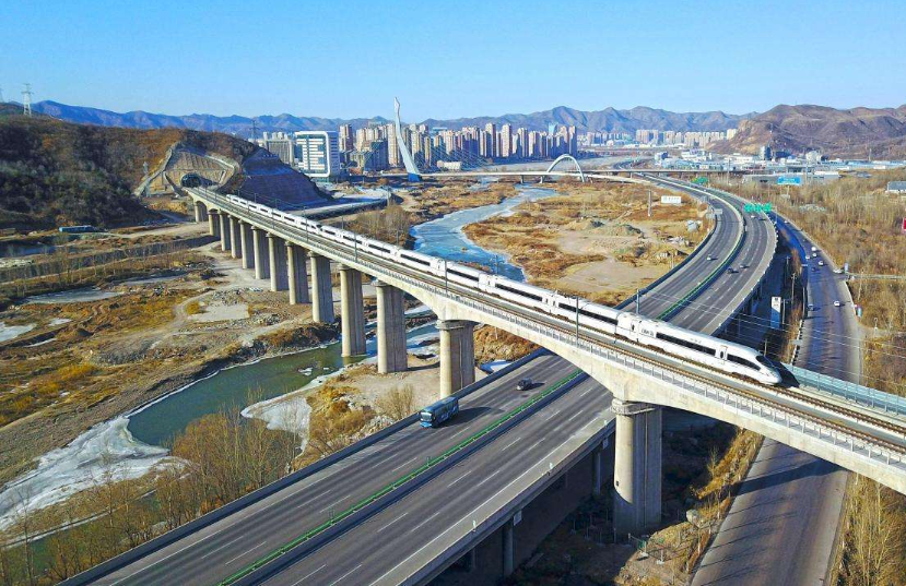 北京又一高铁架梁任务全面完成前往沈阳仅需25小时备受期待