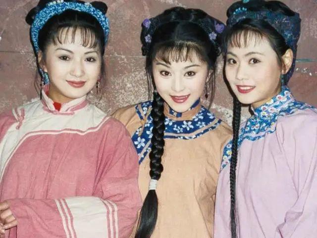 还珠格格|还珠女演员，是章子怡同学，成就最美香妃，却在25岁英年早逝