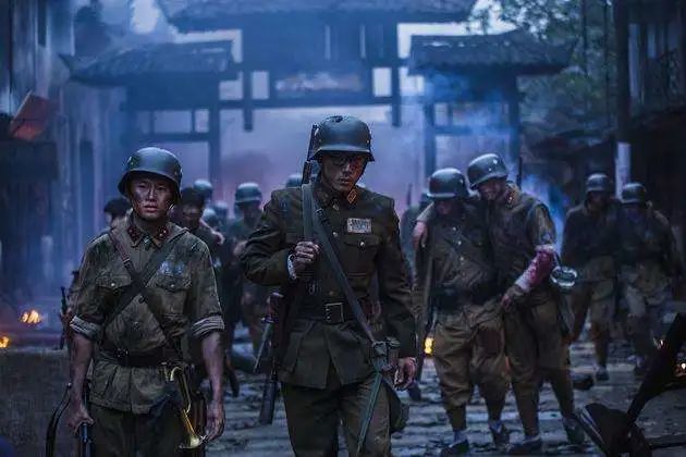 八佰|比《八佰》更悲壮，地狱般的7日之战，500壮士死守宝山