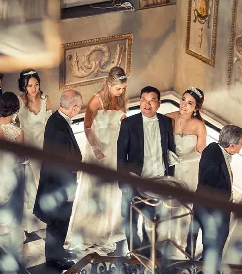 梦天家居IPO:实控人女儿列五大名媛!持大