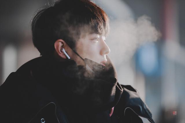 肖战|时间是最好的良药！肖战被黑的这一年，终于学会拨云前行