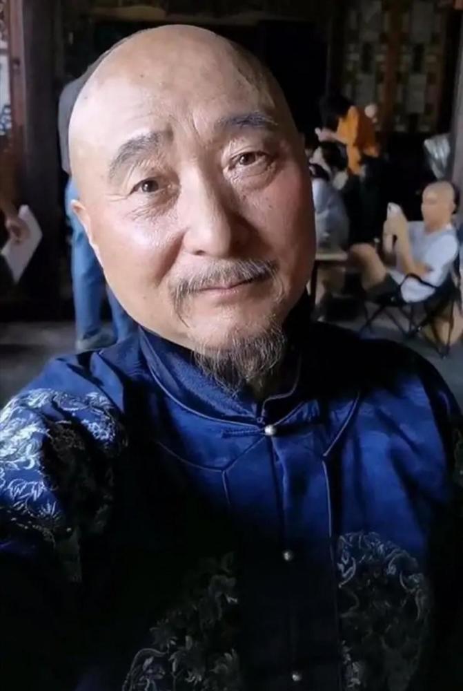 陈佩斯|还在啃老？66岁陈佩斯吐槽30岁儿子，不干活就知道睡觉