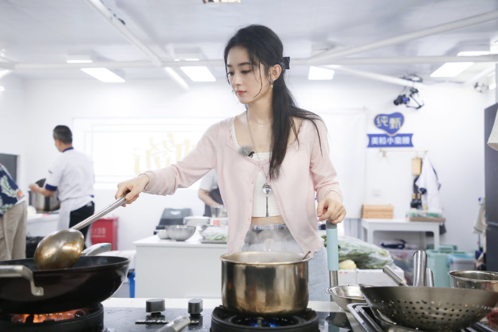 赵丽颖工作室|赵丽颖工作室正面刚！被中餐厅用黑稿做战报，为立人设恶意剪辑