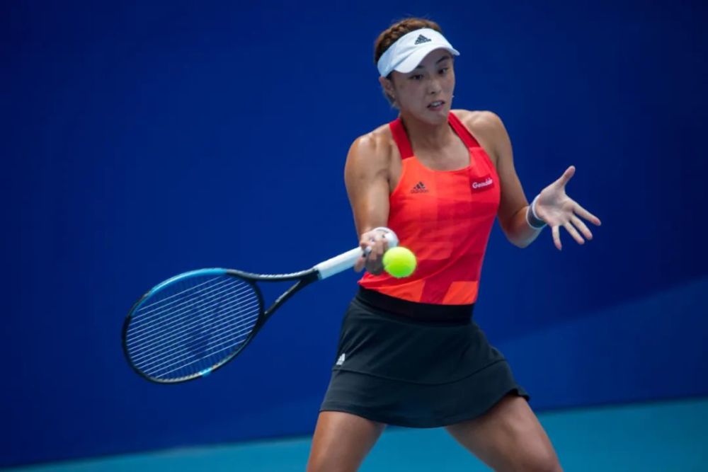 来源:央视影音 安泰网球俱乐部编辑:于丽丽 校对:秦