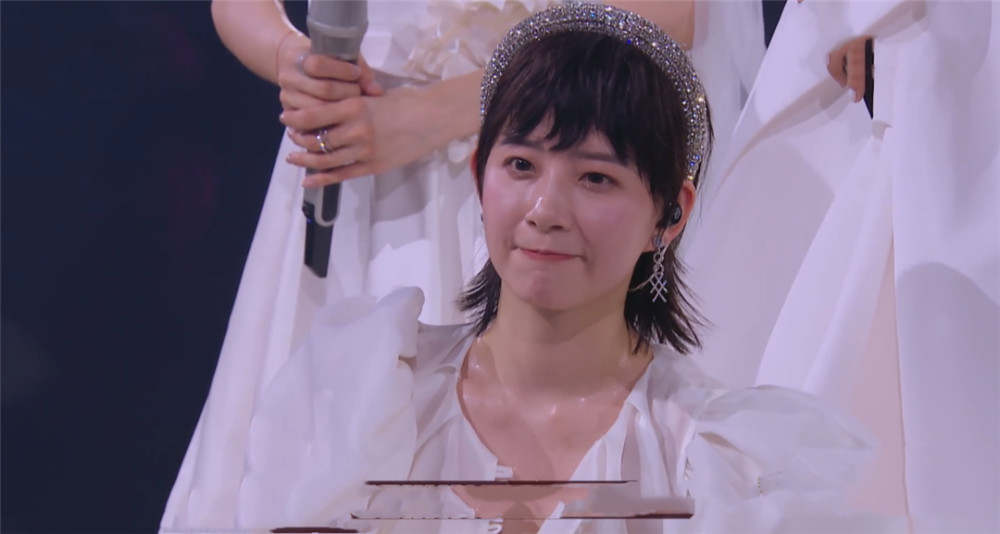 李斯丹妮|《浪姐》成团投票风波，李斯丹妮粉丝惹怒万茜粉丝，姐姐空降安抚