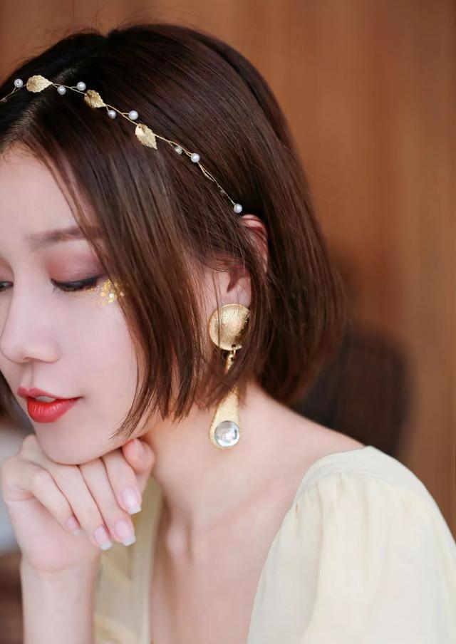 分手|“深夜发媸”徐老师官宣与裤子分手，退回朋友关系，网友：值得更好的