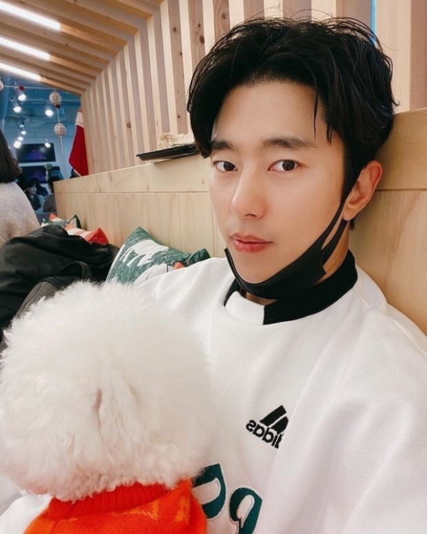 尹贤敏与黄正音新剧合作默契曾出演陷入纯情前女友是全昭旻