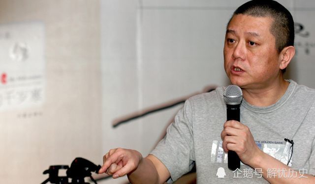 金庸|王朔痛批金庸武侠小说，怎么努力也看不下去，金庸：你看的是盗版