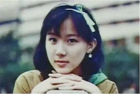 萧蔷|曾是台湾第一美女，绯闻不断，金庸说她美过想象，52岁活出自我