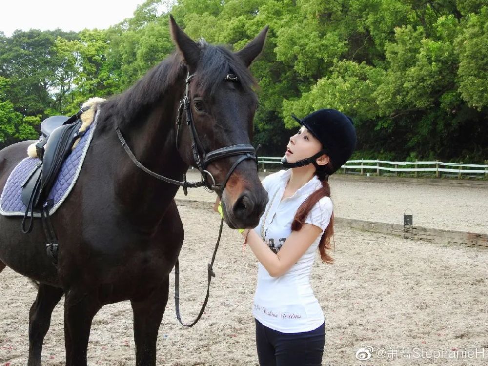 萧蔷|曾是台湾第一美女，绯闻不断，金庸说她美过想象，52岁活出自我