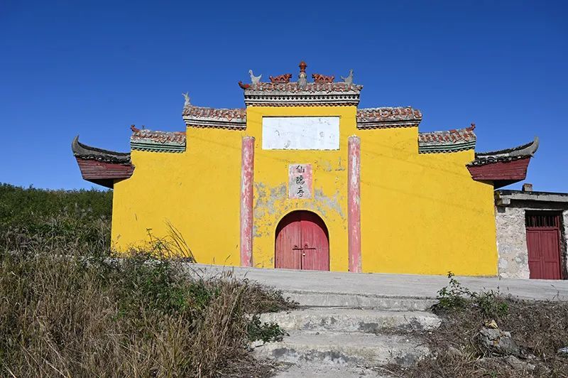 名胜古迹卢峰山