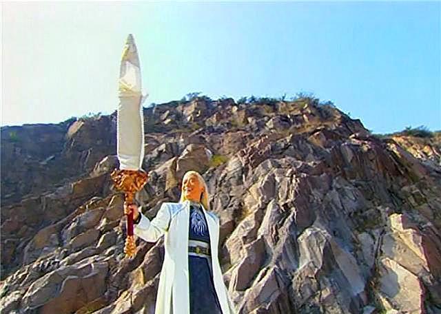 武侠剧中起死回生的四大神兵,天剑,凌霜剑上榜,第一能对付半神