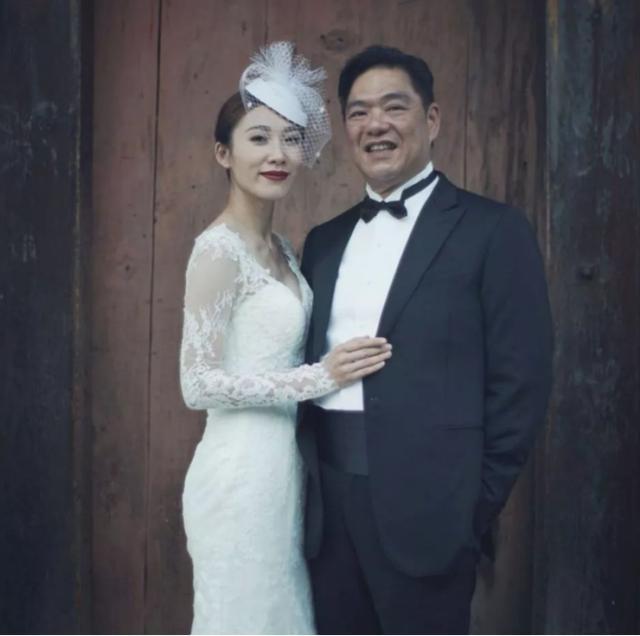 豪门|他们是豪门废柴兄弟，败光近百亿家产，一个父女恋一个爱追女明星