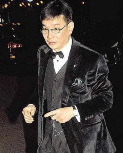 豪门|他们是豪门废柴兄弟，败光近百亿家产，一个父女恋一个爱追女明星