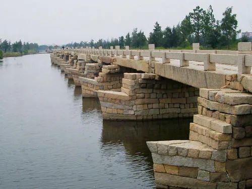中国现存的古代最长石板桥,就在泉州,郭沫若曾特地参观写诗一首_腾讯