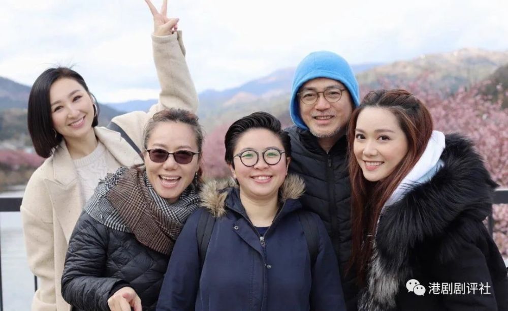 马国明|又秀恩爱！马国明晒照汤洛雯心心眼 网友：怎么什么样你都喜欢