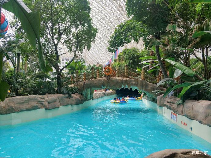 访全球最大单体建筑成都环球中心畅游天堂岛海洋乐园