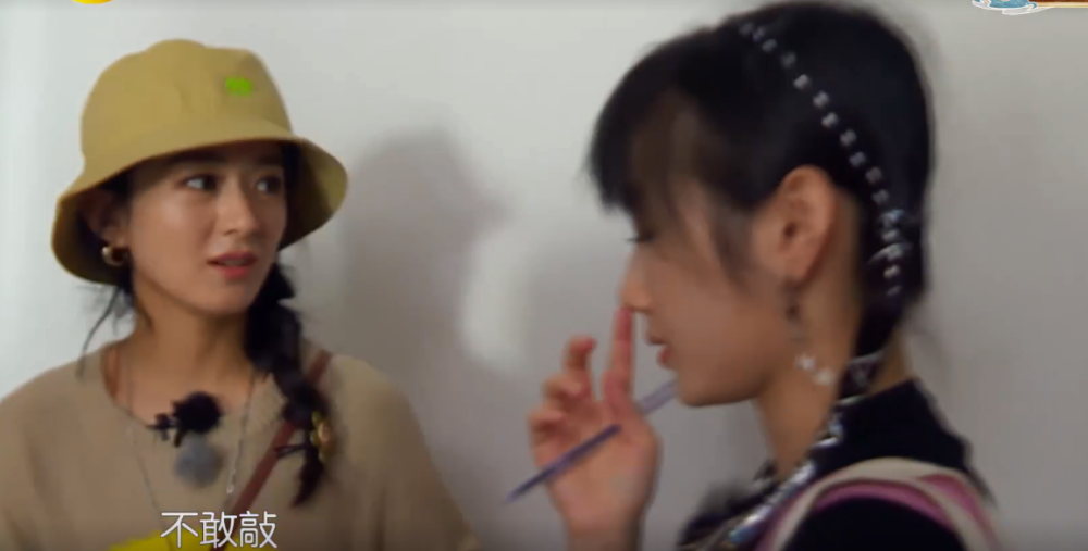 中餐厅4|赵丽颖首次担任《中餐厅4》店长，崩溃大哭，产后精神状态需重视