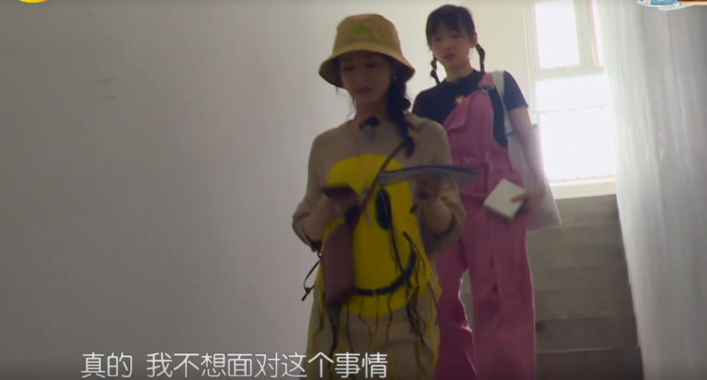 中餐厅4|赵丽颖首次担任《中餐厅4》店长，崩溃大哭，产后精神状态需重视