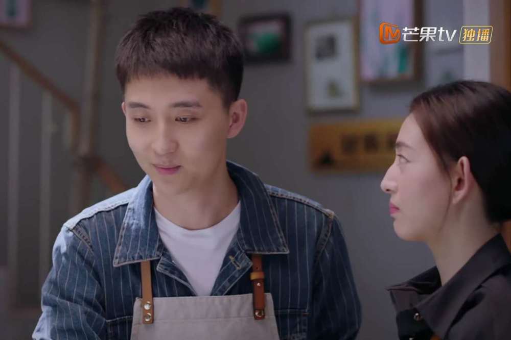 学姐杜鹃的男朋友,终于还是让工作室受到重要损失,李尖尖的反击漂亮