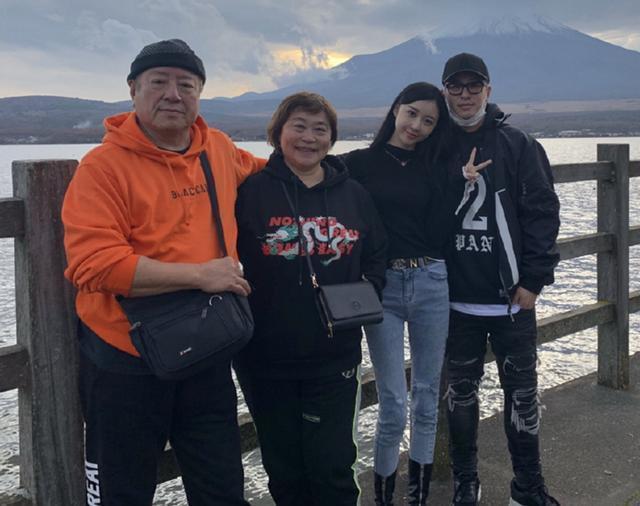 潘玮柏|潘玮柏方否认离婚！所属公司二度发声，态度坚决称“谣言过分了”