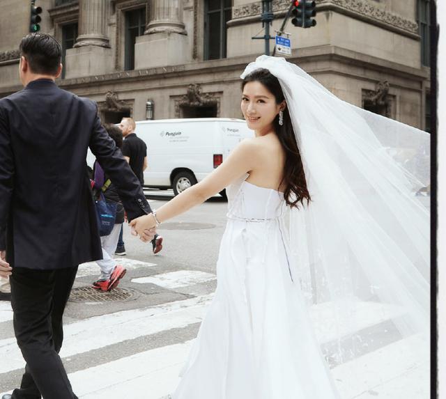 苟芸慧冻卵后未充分休息,跑步时面无血色几乎休克,差点危及生命