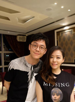 张靓颖|张靓颖绯闻男友上热搜，脑子一热网评模范情侣，这五对真的太幸福