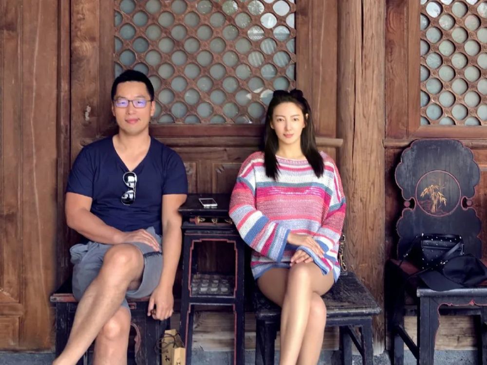 乘风破浪的姐姐|为跟前老板暗中较量，被嘲蹭热度无底线的她冤不冤？