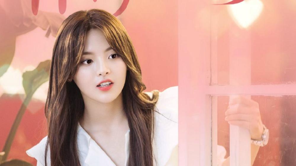 仲夏满天心|《仲夏满天心》首播，剧情浮夸，许魏洲演技差，杨超越毫无超越