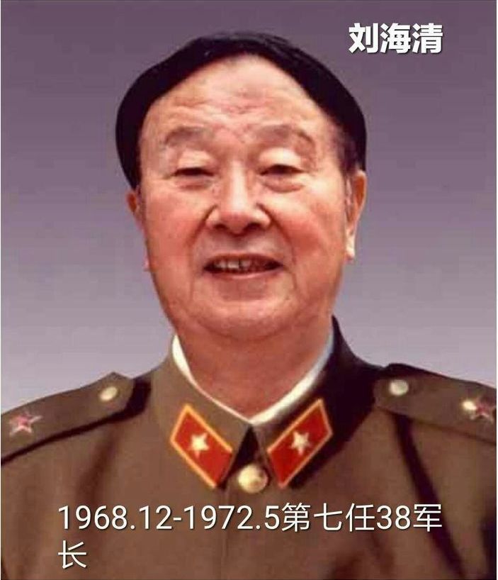 他是萬歲軍軍長新疆歷任司令員中他是唯一大校