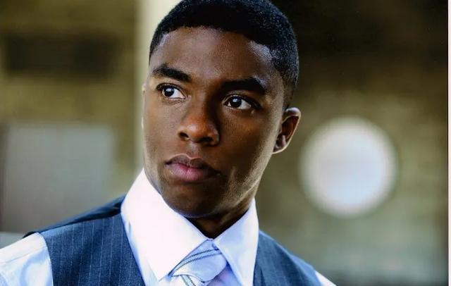 查德维克·博斯曼|瓦坎达再无国王！《黑豹》男主患癌去世，终年43岁！《黑豹2》谁演