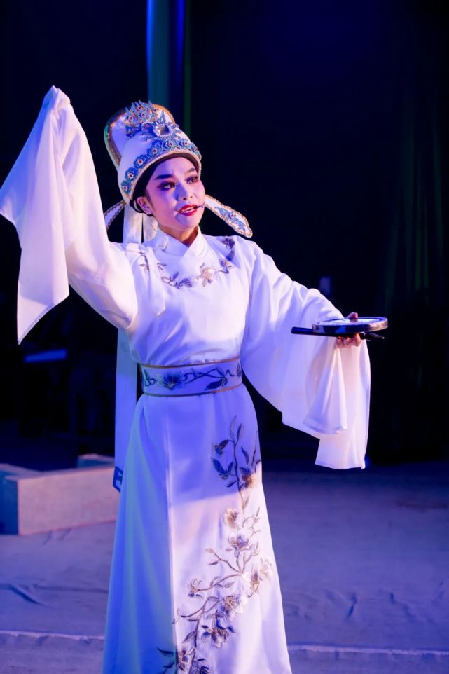 温岭越剧三团王鑫兰