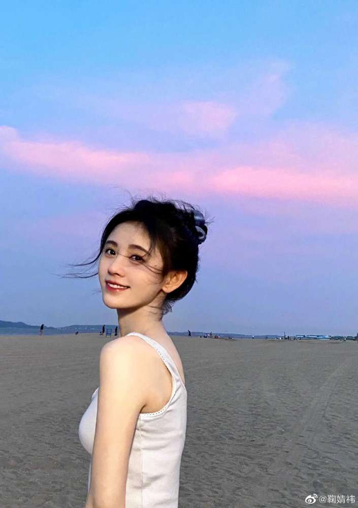 鞠婧祎|鞠婧祎，在作妖的路上越走越远！